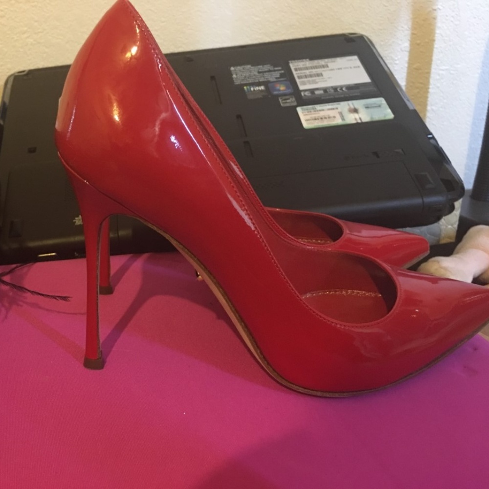 vero cuoio sergio rossi red heels size 35